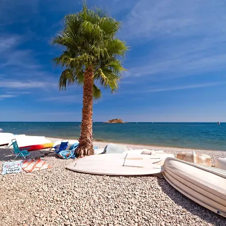 Apartamento Esmeralda-1 By Interhome *